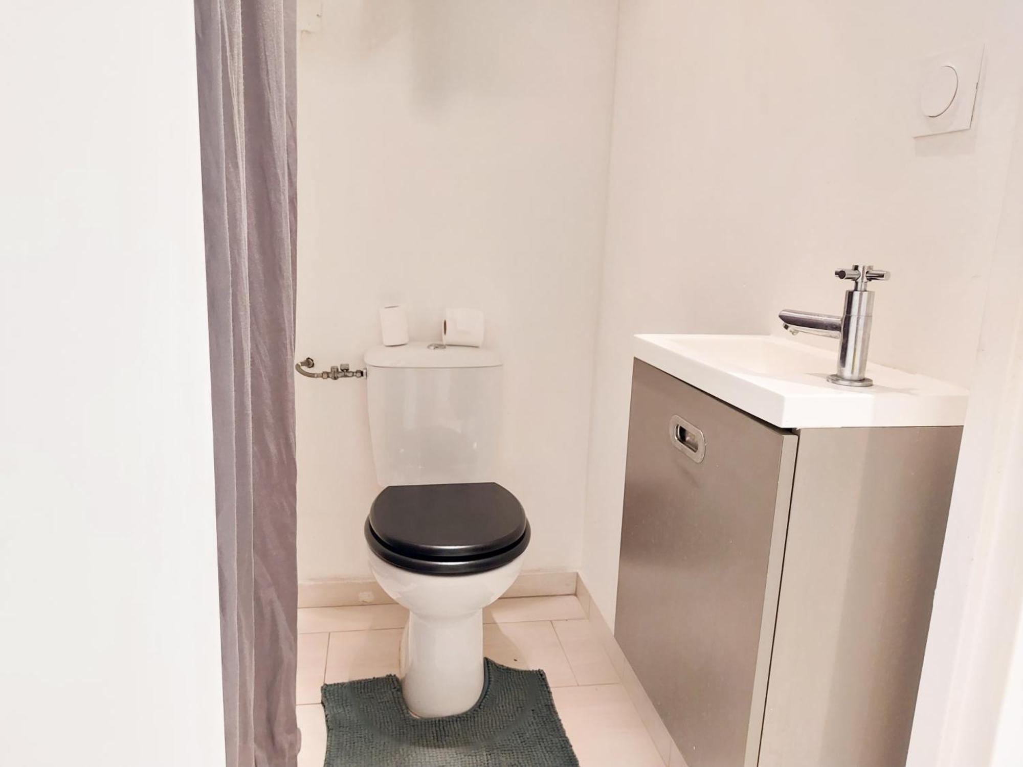 Charmant Appartement Pres Du Marche, Gare Et Port A 5Mn Toulon Buitenkant foto